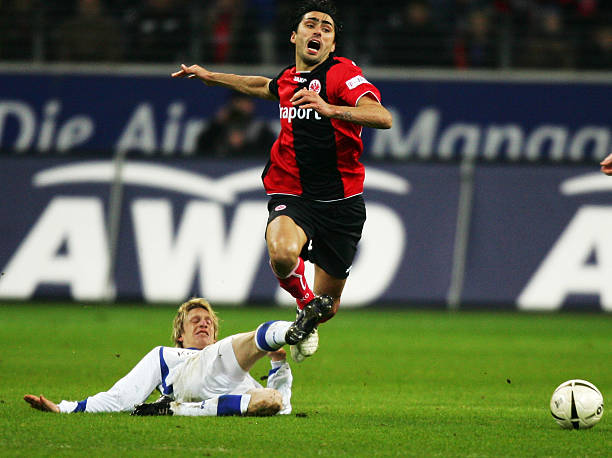 兰队对年轻 兰队对年轻