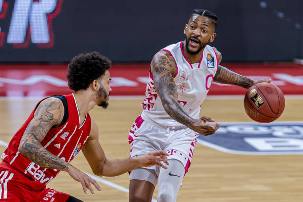 期展现了无 期展现了无