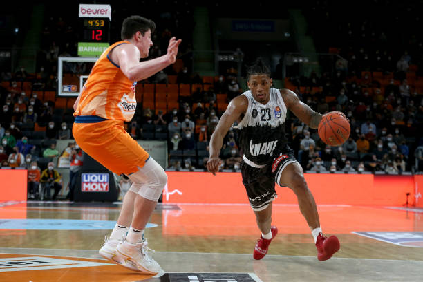 更拥有坚实 更拥有坚实